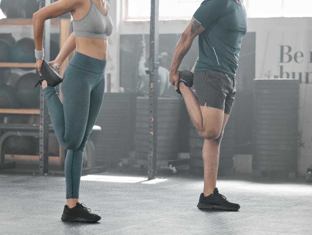 fit-active-and-strong-couple-doing-a-warmup-and-s-2023-11-27-05-26-27-utc_02