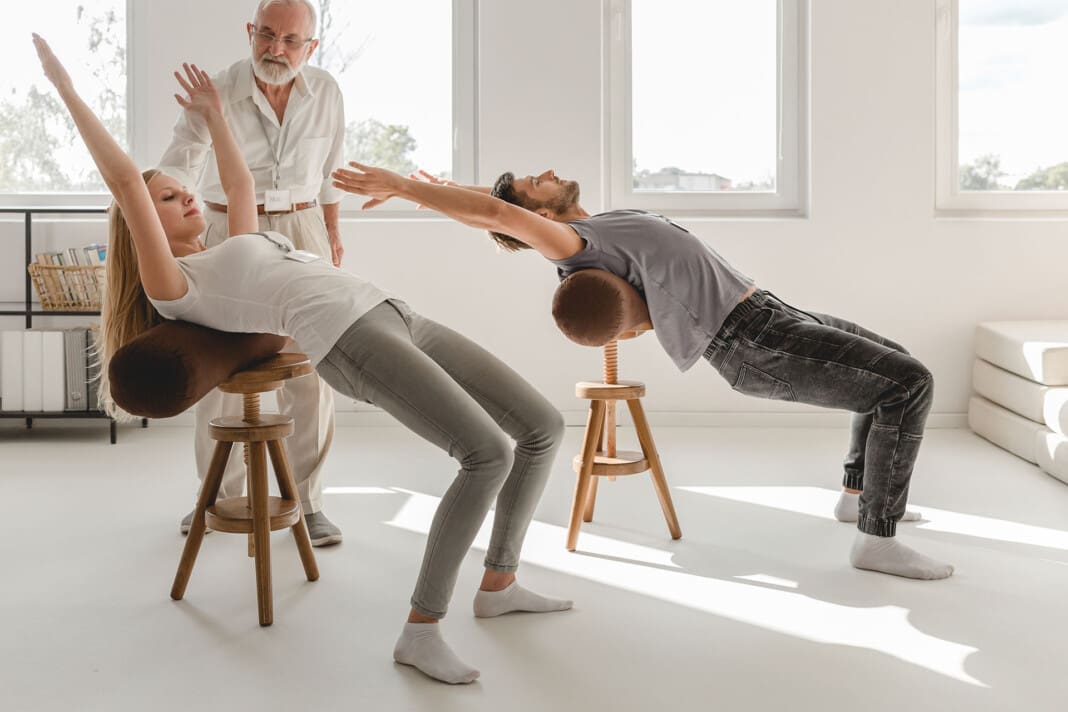 Sciatica Clinic Working on spine mobility and posture improvement Improve Your Posture and Reduce Muscle Strain